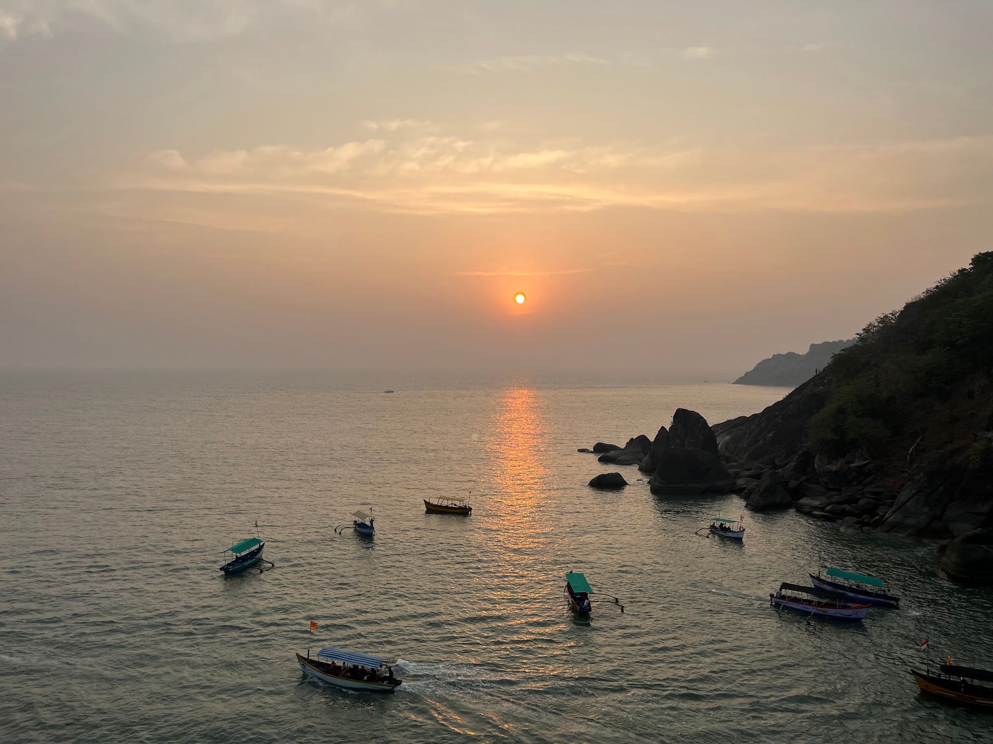 Benchmarking UUID v4 vs ULID